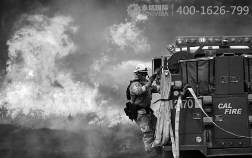 在美國 平民英雄是怎樣煉成的？